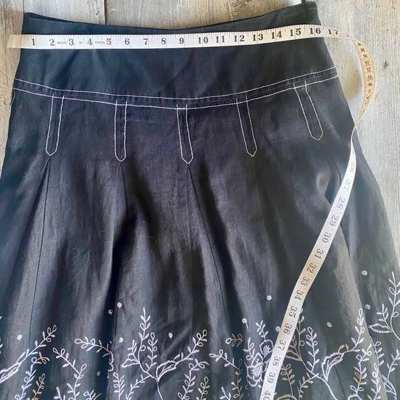 Bohemian linen and rayon size 10 a-lined linen and rayon skirt. - Picture 7 of 7